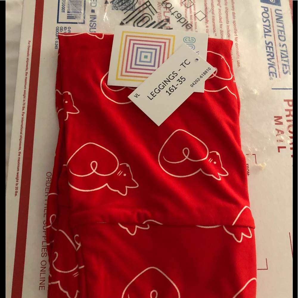 Lularoe cat heart leggings NWT TC